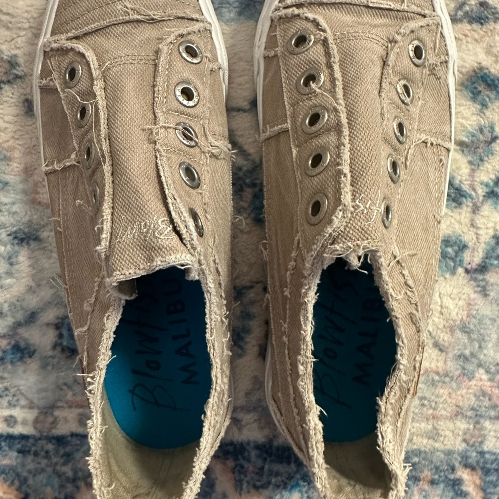 Blowfish Tan Frayed Canvas Slip-On Sneakers